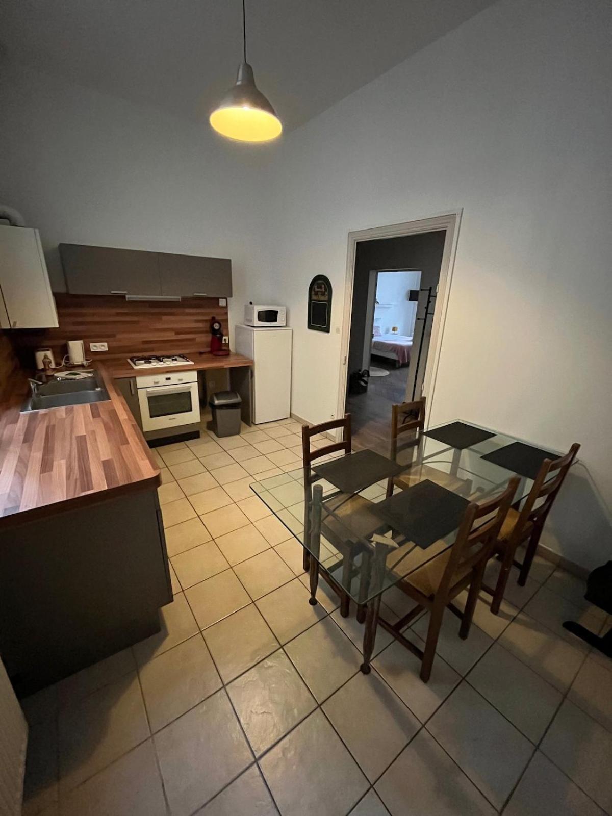 Doutre Terrasse- 2ch Appartement